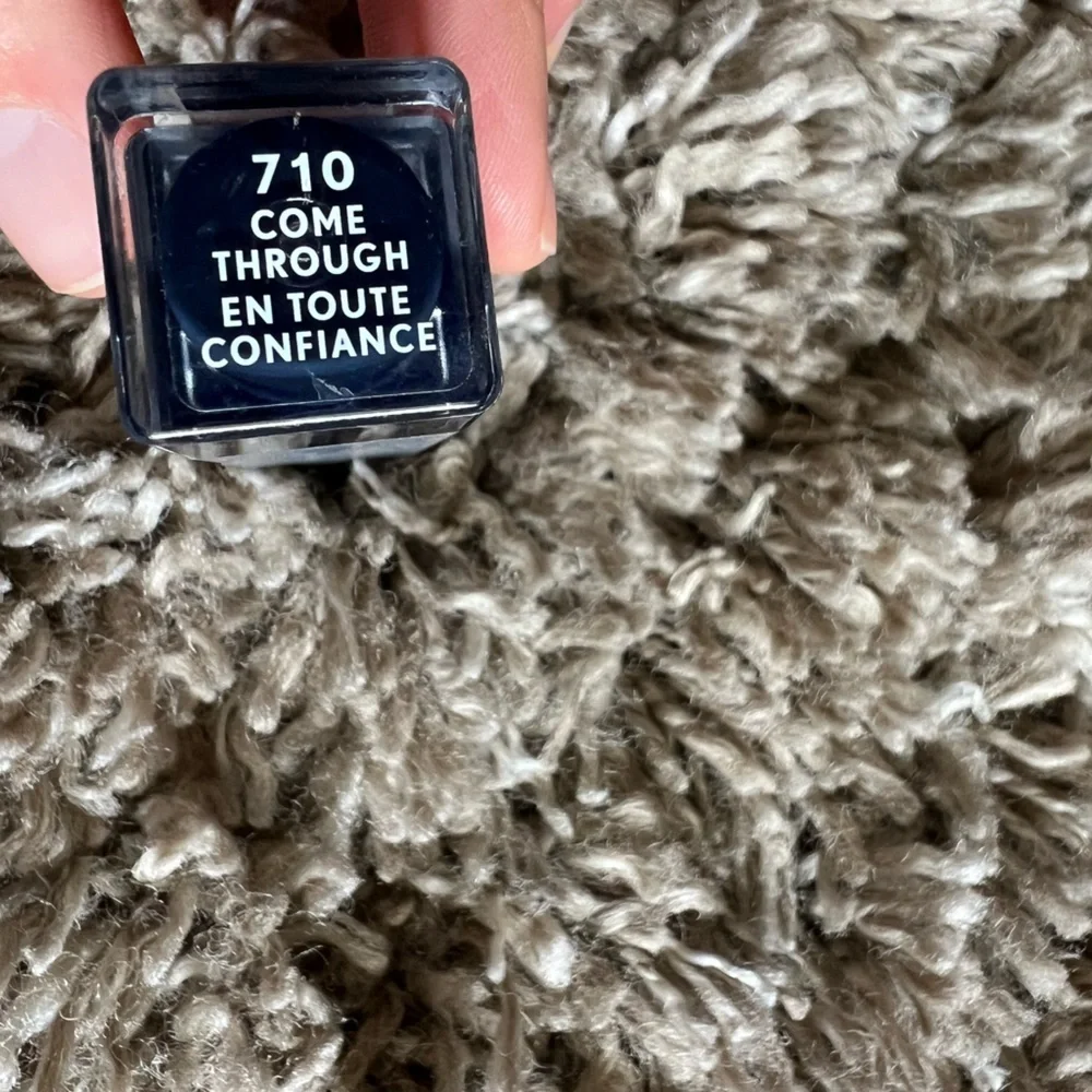 Covergirl 24hr matte 710 come through lipstick